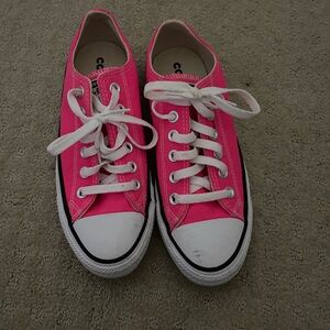 Pink Converse size 6.5womens